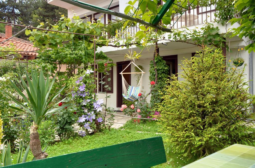 Apartments Villa Saray Охрид Екстер'єр фото