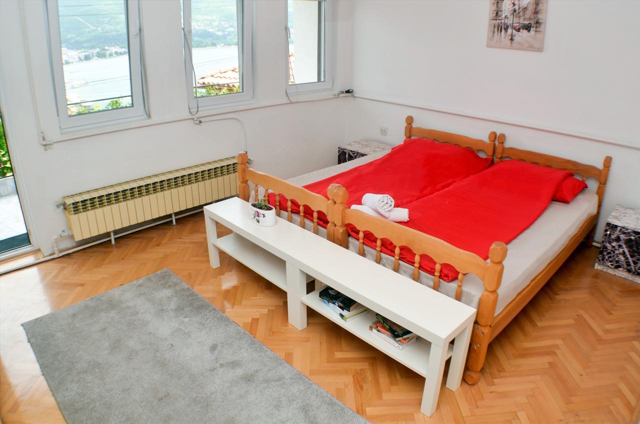 Apartments Villa Saray Охрид Екстер'єр фото